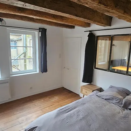 T2 Ultra Centre 50m Carres * Πουατιέ