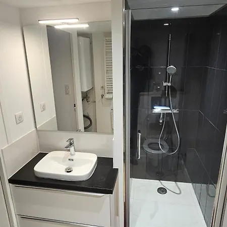 T2 Ultra Centre 50m Carres Διαμέρισμα *